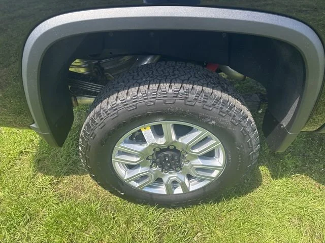 2025 Chevrolet Silverado 2500 HD LT - Photo 10