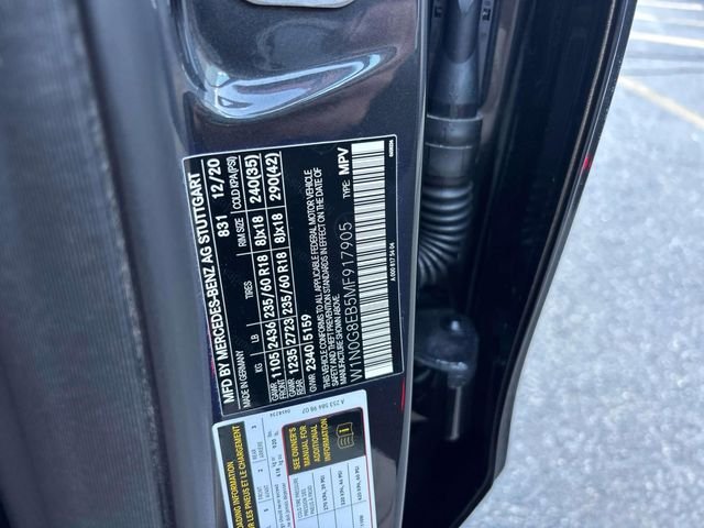 Used 2021 Gray Mercedes-Benz GLC 300 image 32