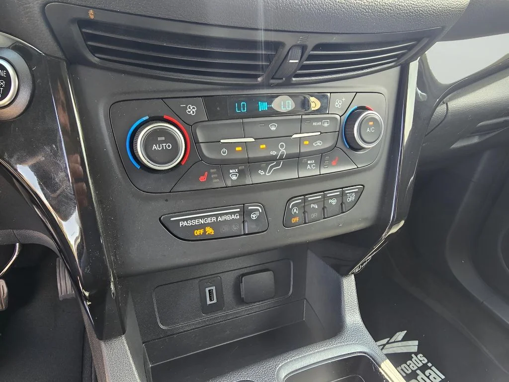 Used 2019 Ingot Silver Metallic Ford Titanium image 12