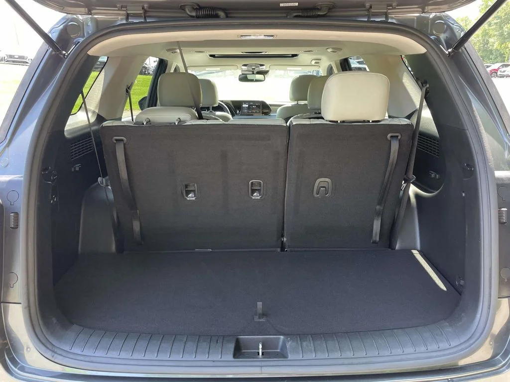 Used 2020 Green Hyundai SEL image 8
