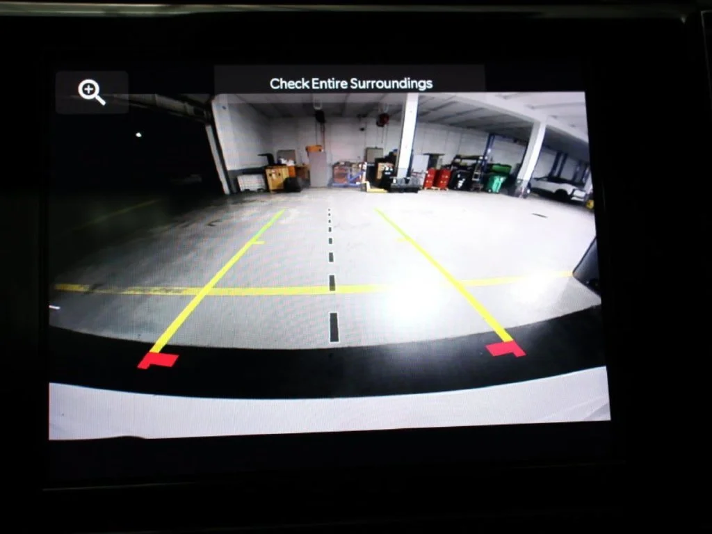 Used 2023 Bright White Clearcoat Jeep Altitude image 24