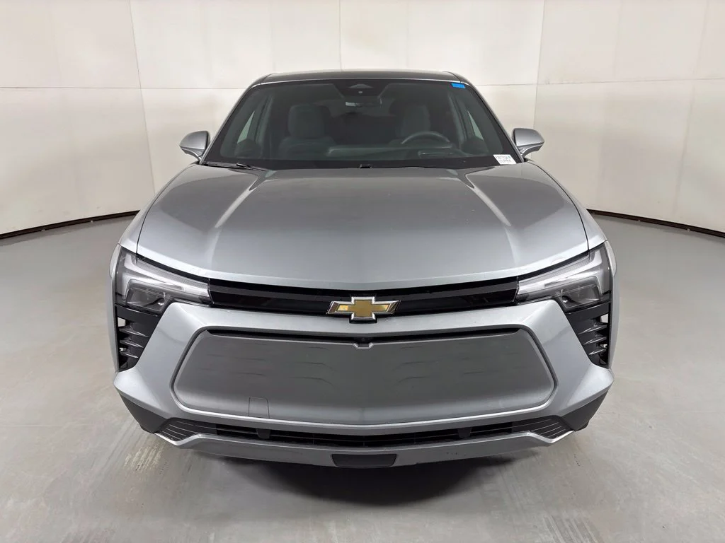 Certified Used 2025 Sterling Gray Metallic Chevrolet LT image 4