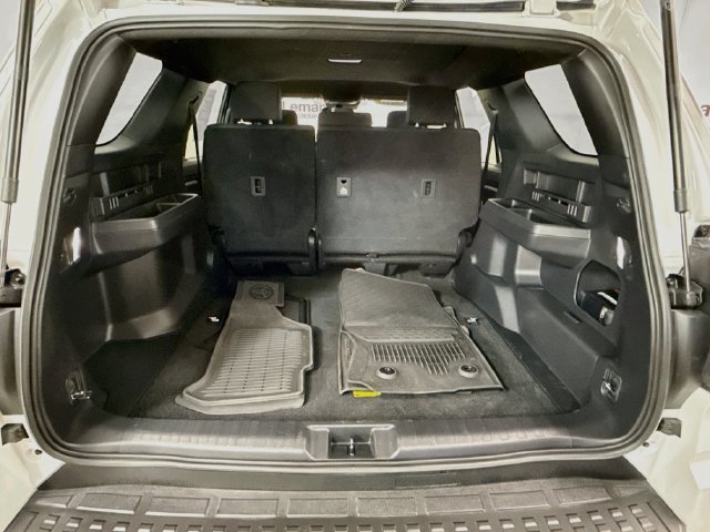 Used 2025 White Toyota SR5 image 25