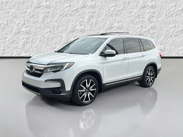 Used 2021 White Honda Touring 7-Passenger image 7