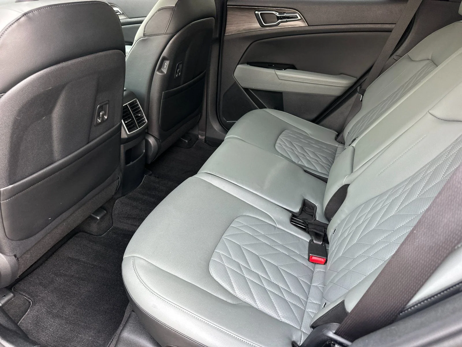 Used 2023 Jungle Green/Ebony Black Roof Kia X-Pro image 11