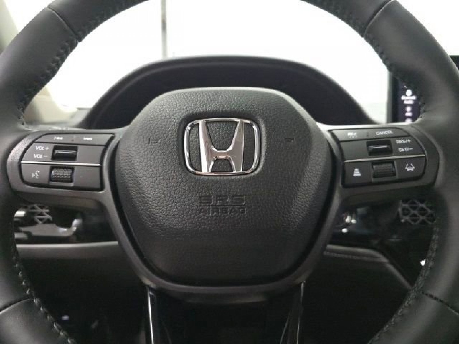 2025 Honda Accord Hybrid EX-L - Photo 14