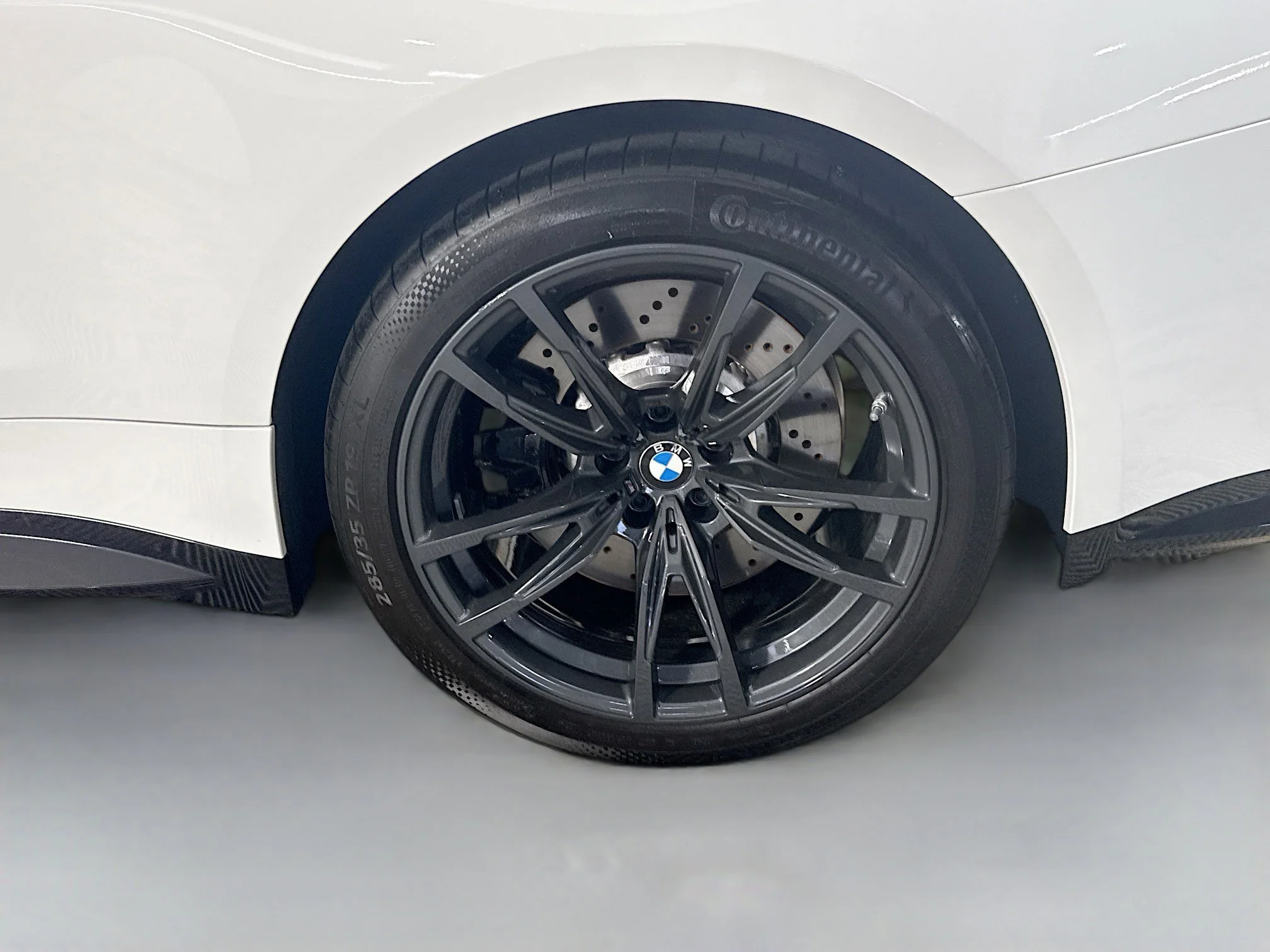 Used 2026 Alpine White BMW Base image 31