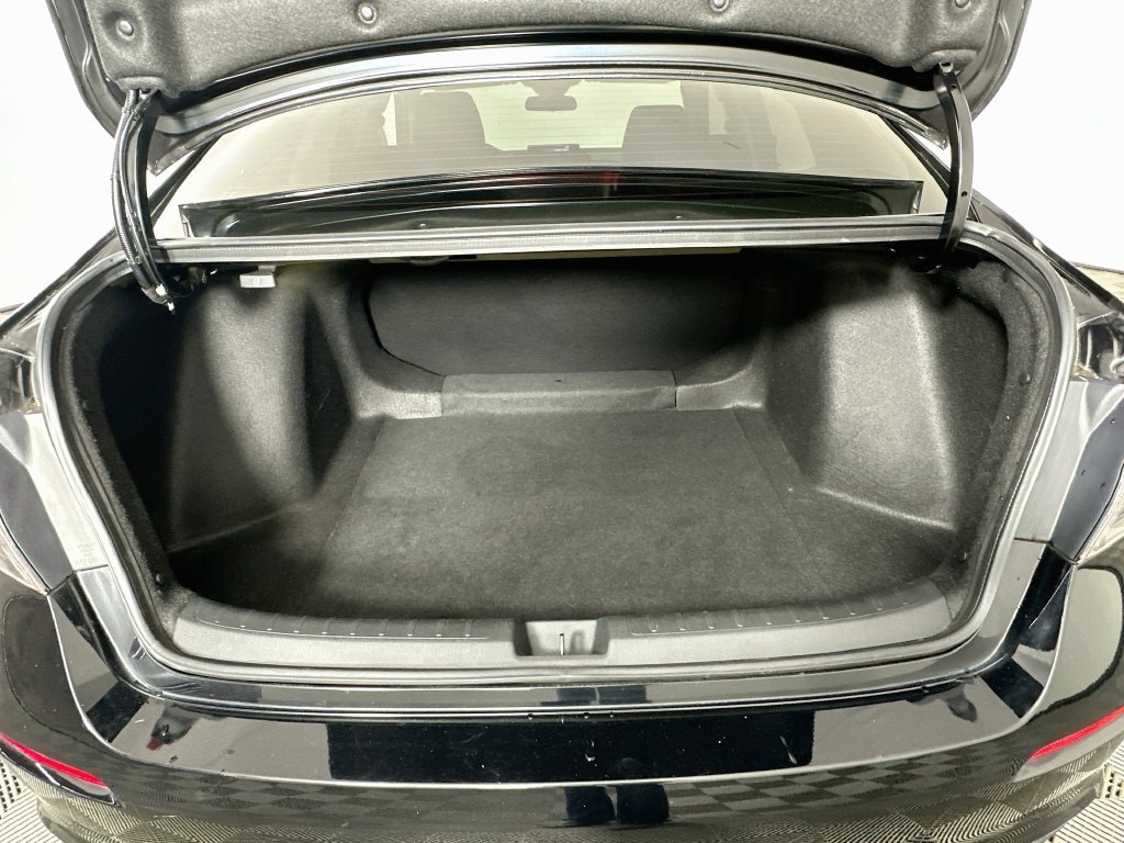 Used 2022 Black Honda LX image 24