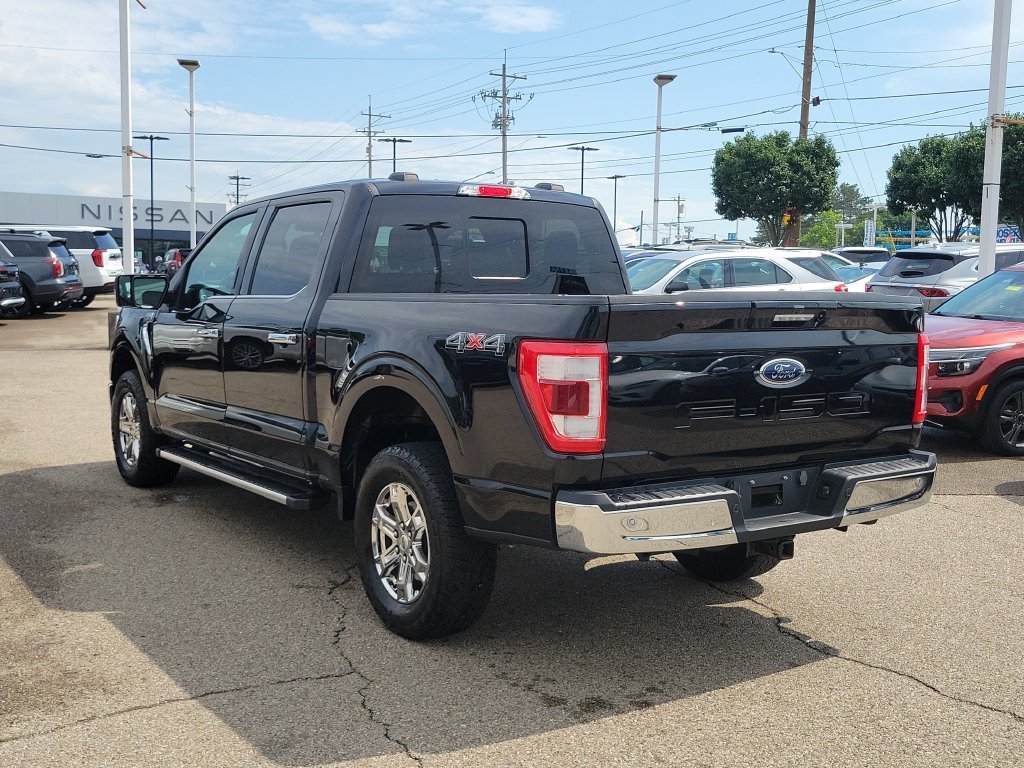 Used 2023 Black Ford LARIAT image 3