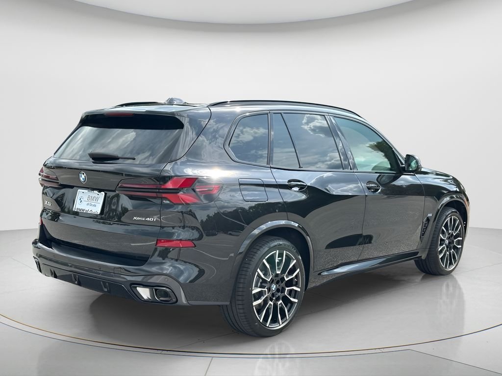 New 2026 Black Sapphire Metallic BMW xDrive40i image 5