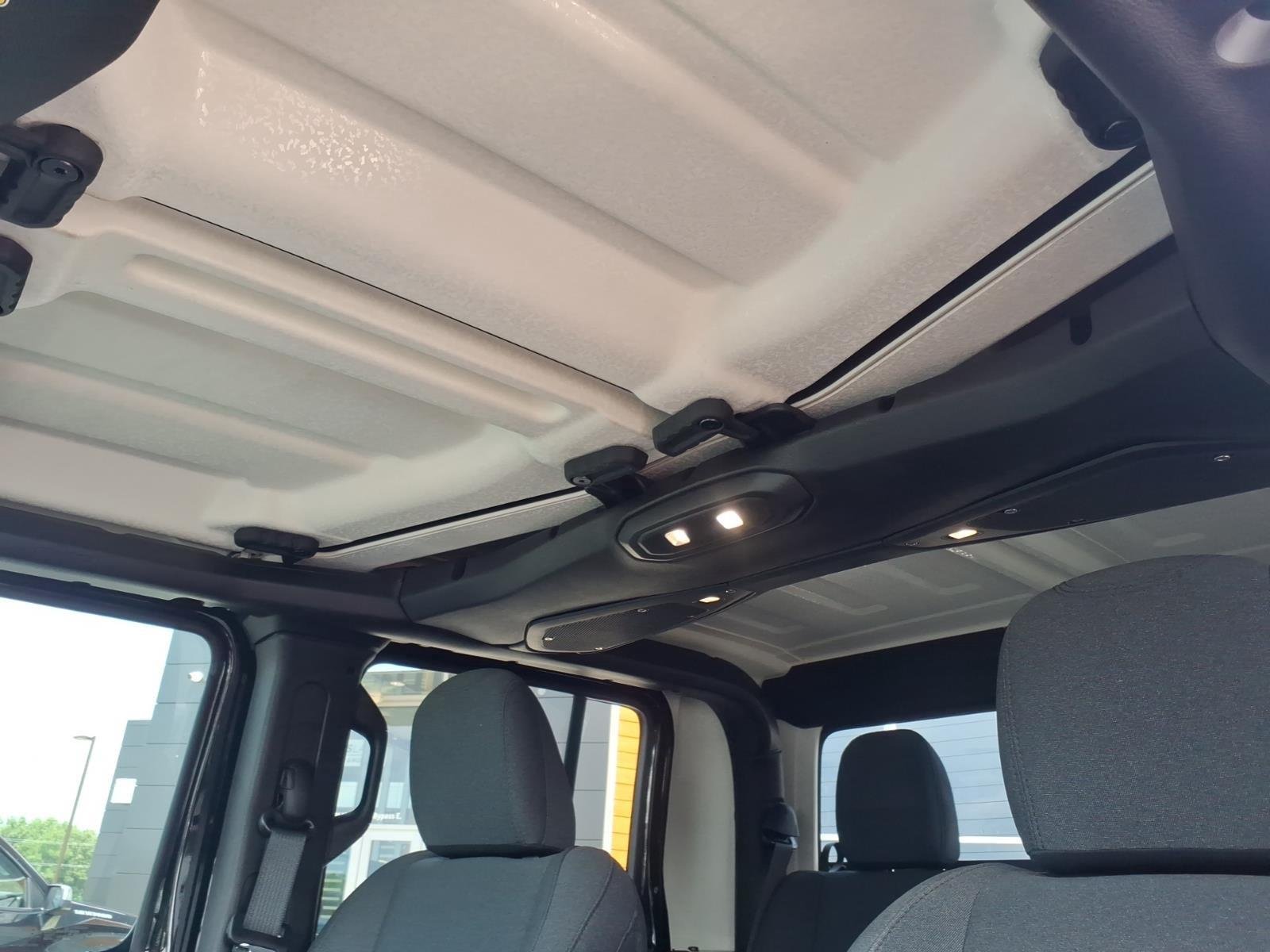 Used 2025 Black Clearcoat Jeep Nighthawk image 5