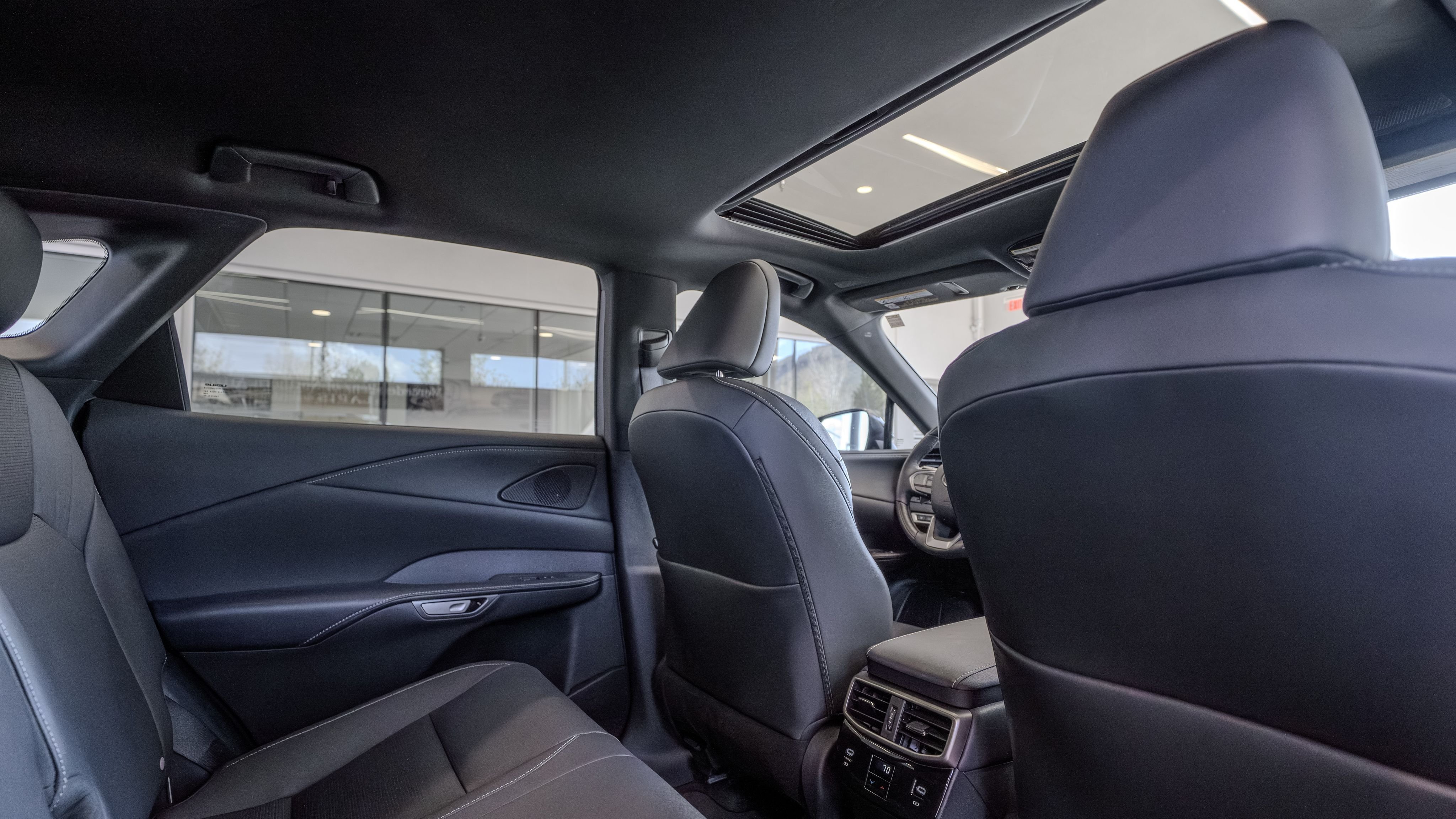Used 2024 Caviar Lexus 350h Premium Plus image 27