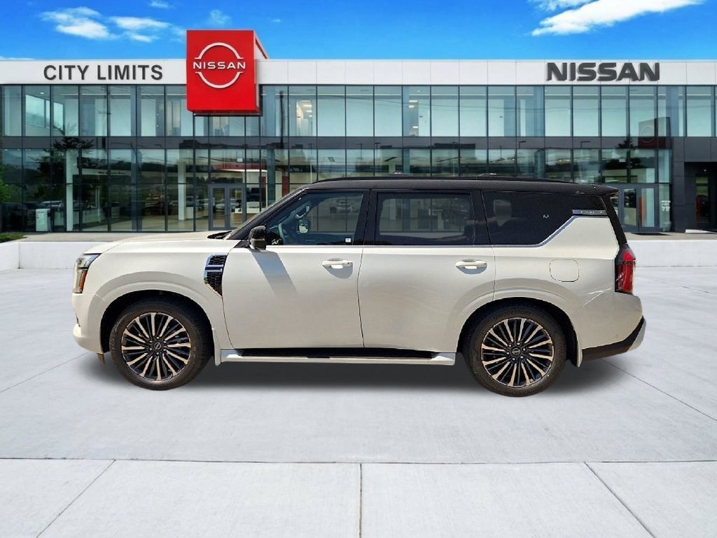New 2026 Everest White TriCoat / Super Black Two-tone Nissan Platinum Reserve image 4