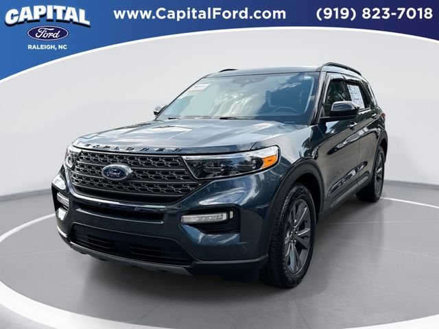 Used 2023 Blue Ford XLT image 1