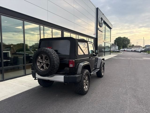 Used 2014 Black Jeep Sahara image 3