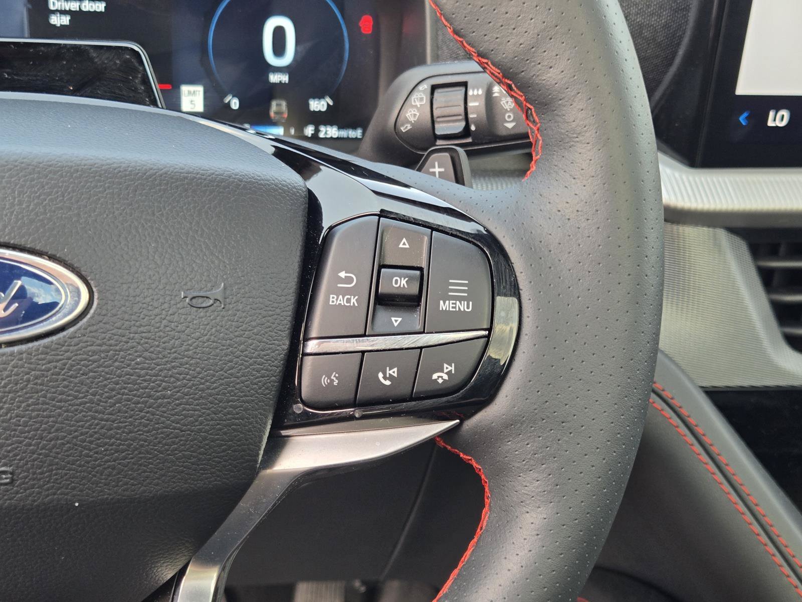 2026 Ford Explorer ST - Photo 26