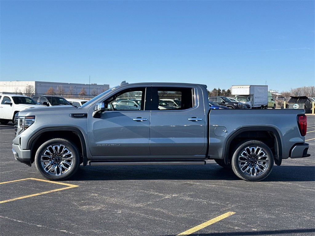 2026 GMC SIERRA - Image 4