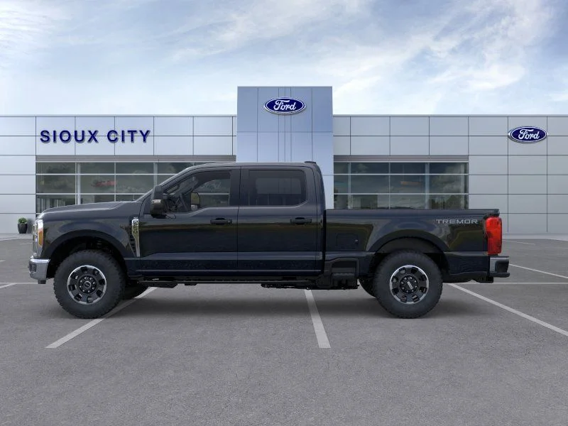 New 2026 Agate Black Metallic Ford F-250® XLT image 3