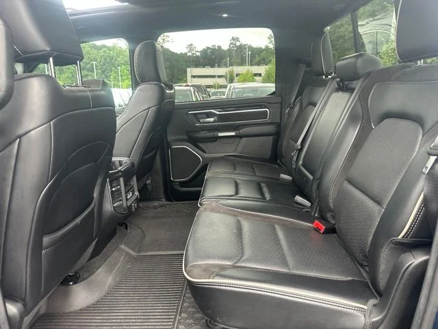 Used 2022 Blue Ram Laramie image 17
