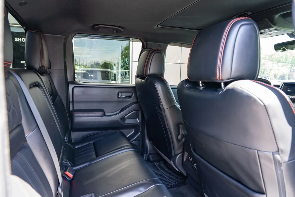 Used 2023 White Nissan PRO-4X image 29