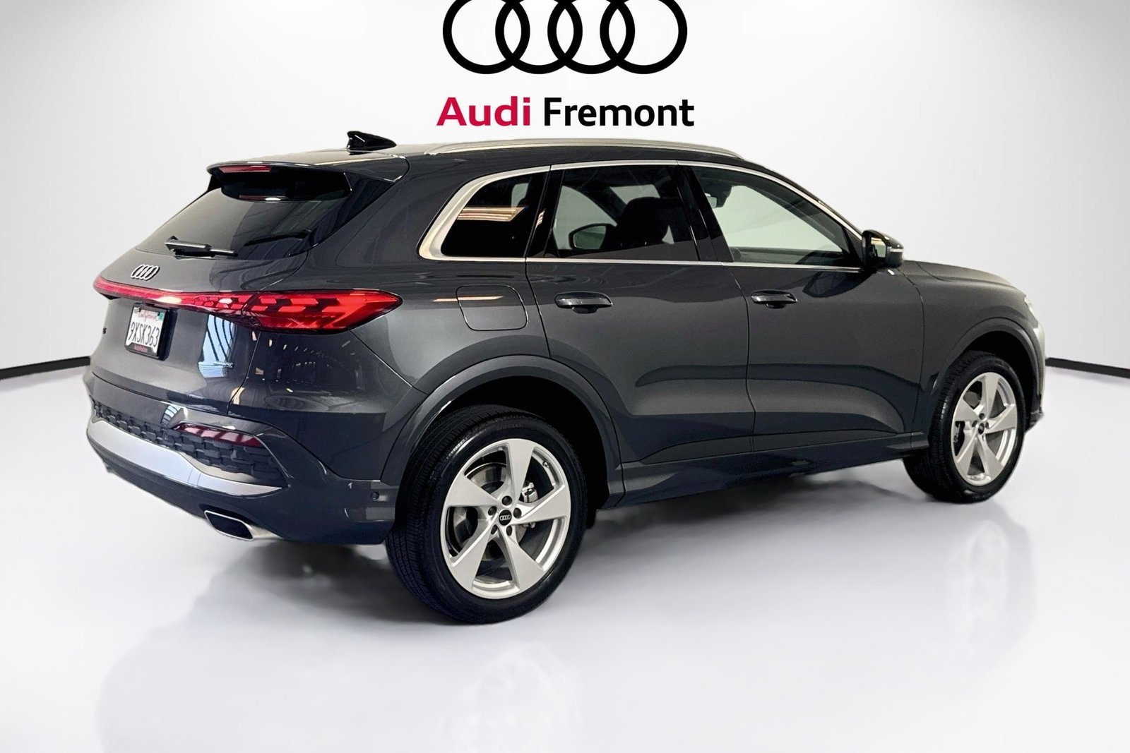 Used 2025 Tambora Gray Metallic Audi Premium Plus image 5
