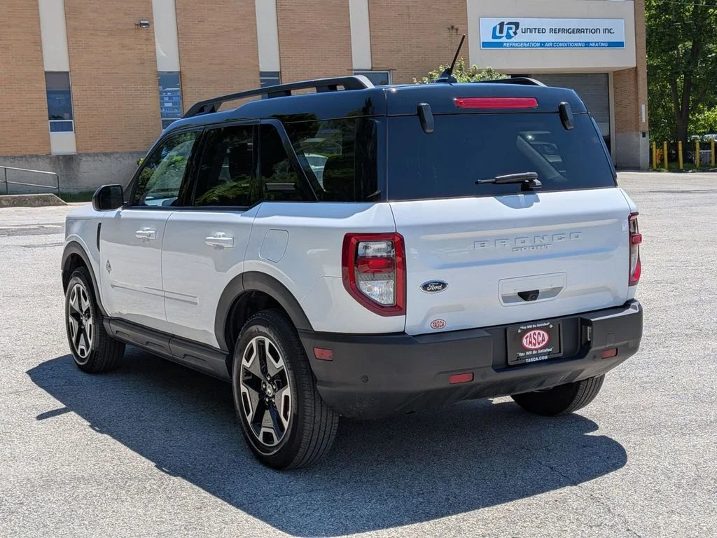 Used 2023 White Ford Outer Banks image 9