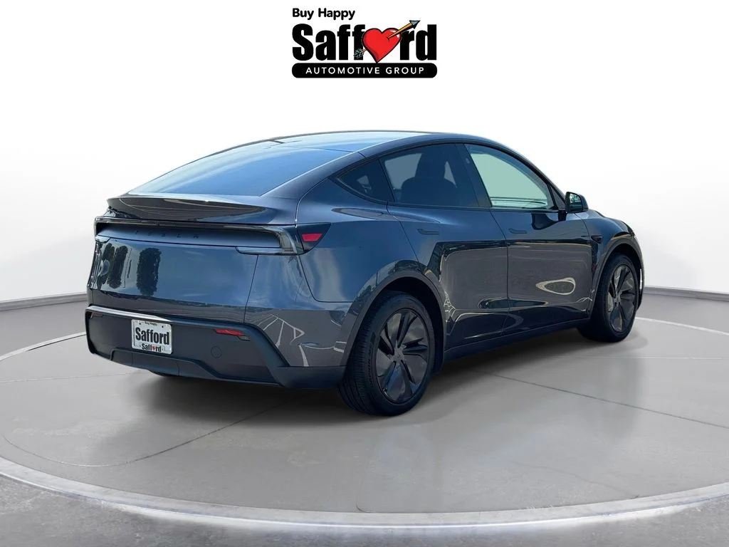 2026 Tesla Model Y Premium - Photo 8