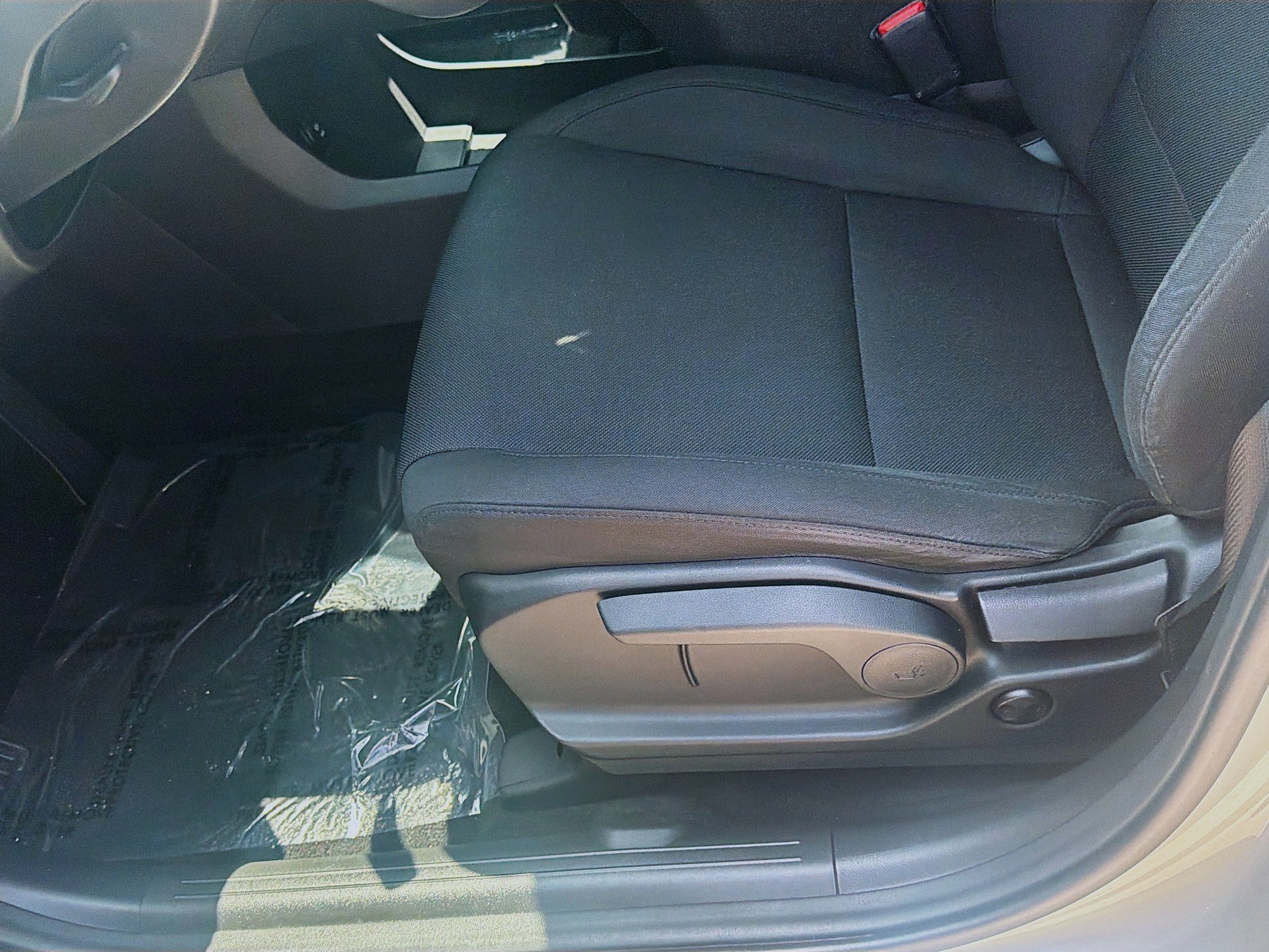 2024 Hyundai Santa Fe SE - Photo 15
