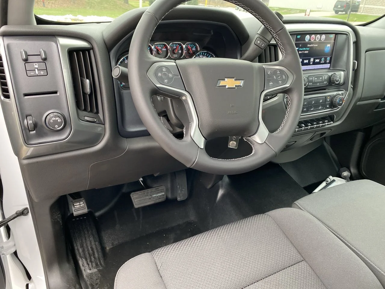 2023 Chevrolet Silverado 4500 HD Chassis Cab Work Truck - Photo 7