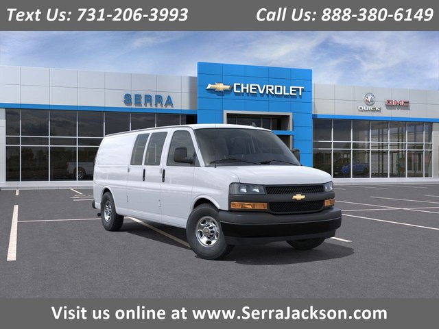 2025 Chevrolet Express Cargo WT
