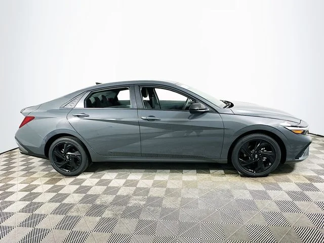 New 2026 Hyundai ELANTRA SEL Sport