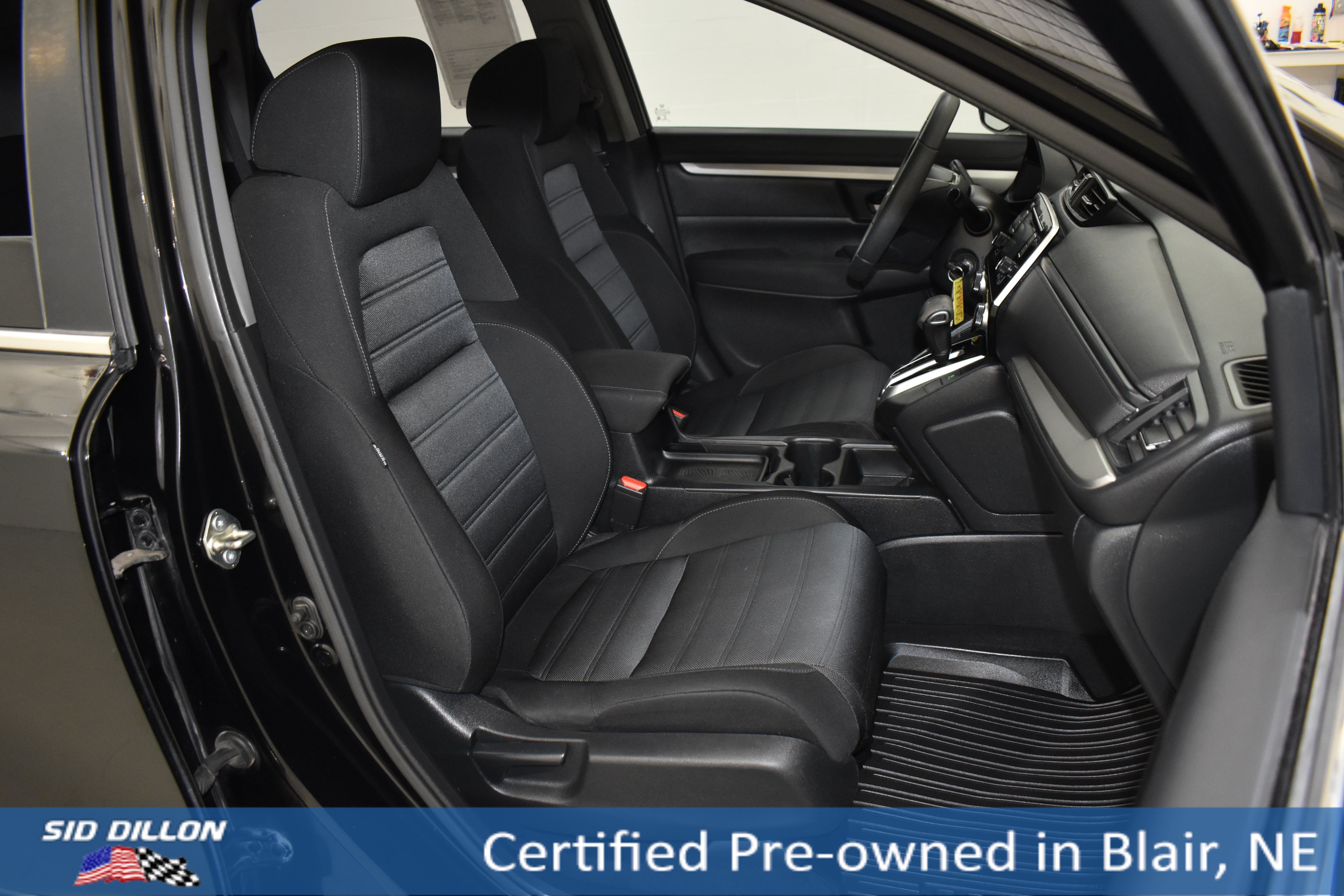 Used 2017 Crystal Black Pearl Honda LX image 6