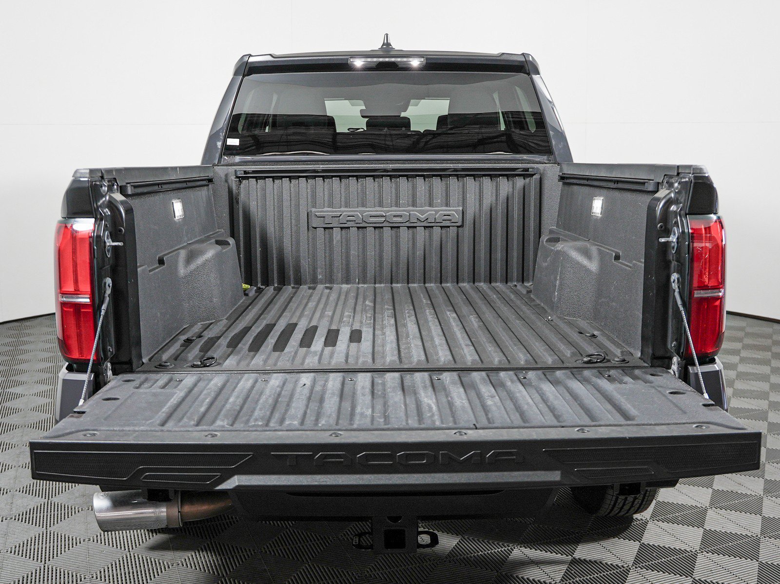 Used 2025 Underground Toyota  image 10