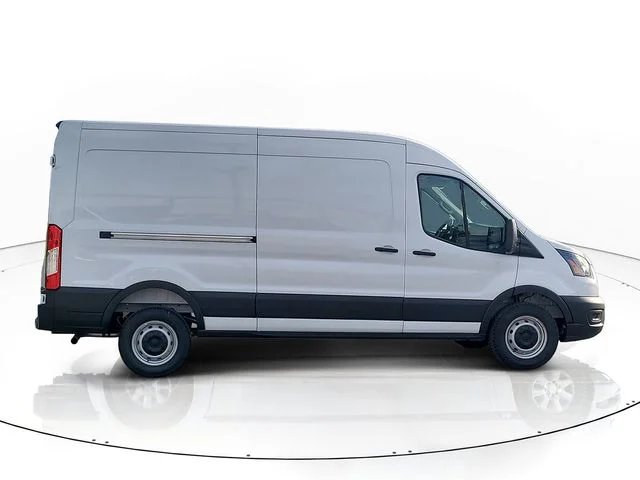New 2026 Oxford White Ford Base image 4