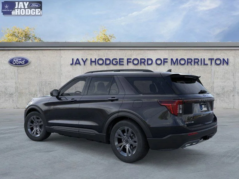 2026 Ford Explorer Active - Photo 6