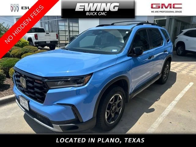 2025 Honda Pilot TrailSport AWD's photo