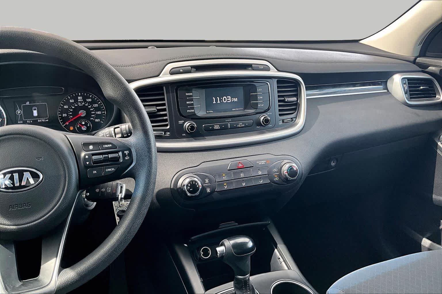 Used 2016 Titanium Silver Kia LX image 7
