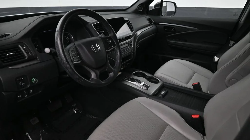 Used 2023 Gray Honda EX-L image 7