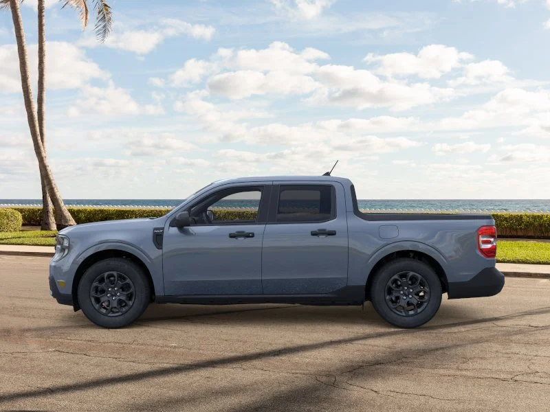 New 2026 Azure Gray Metallic Tri-Coat Ford XLT image 3
