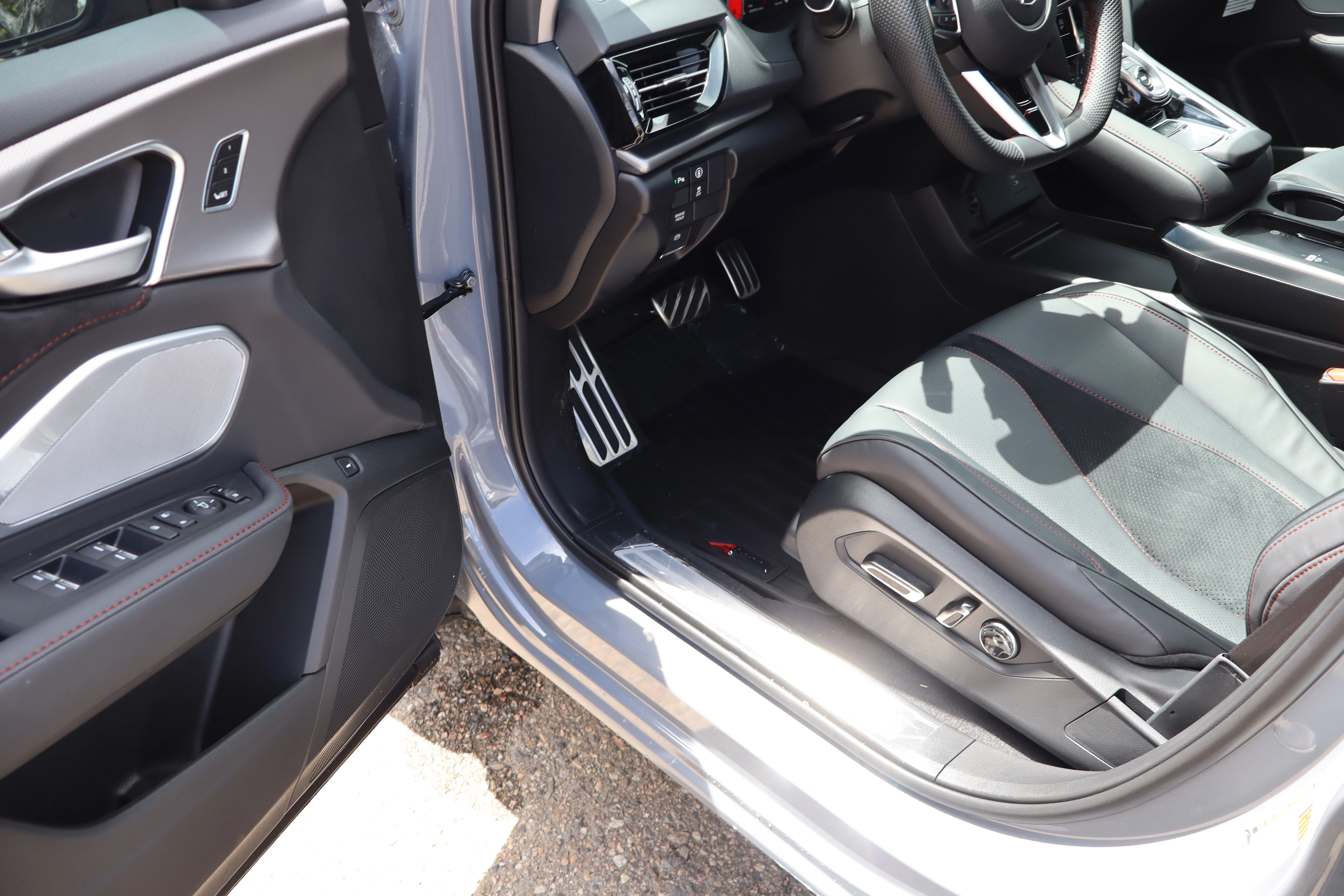 New 2026 Urban Gray Pearl Acura w/A-Spec Package image 23