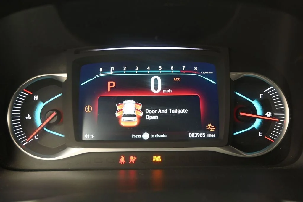 Used 2021  Honda Elite image 16