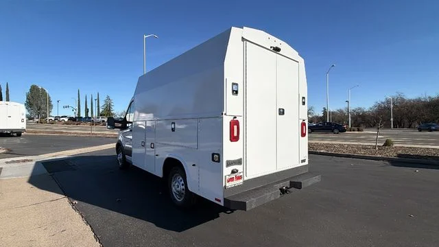 2024 Ford Transit Cutaway Base - Photo 6