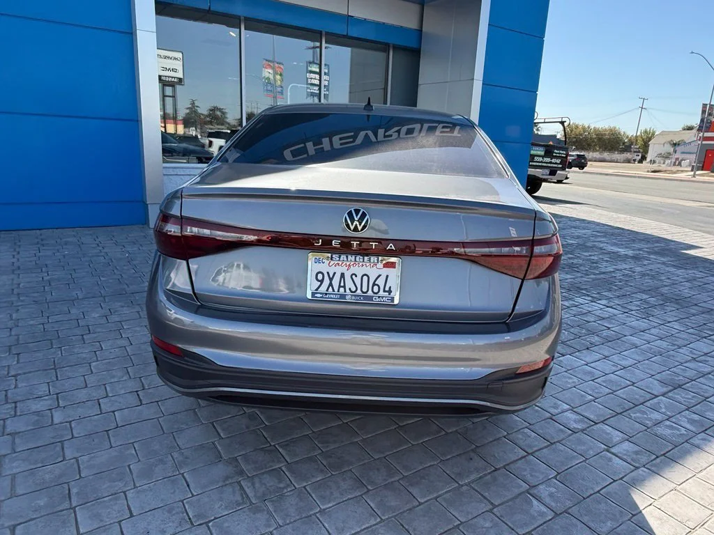 Used 2025 Gray Volkswagen 1.5T SE image 9