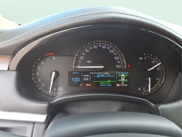 Used 2019 Black Cadillac Luxury image 18