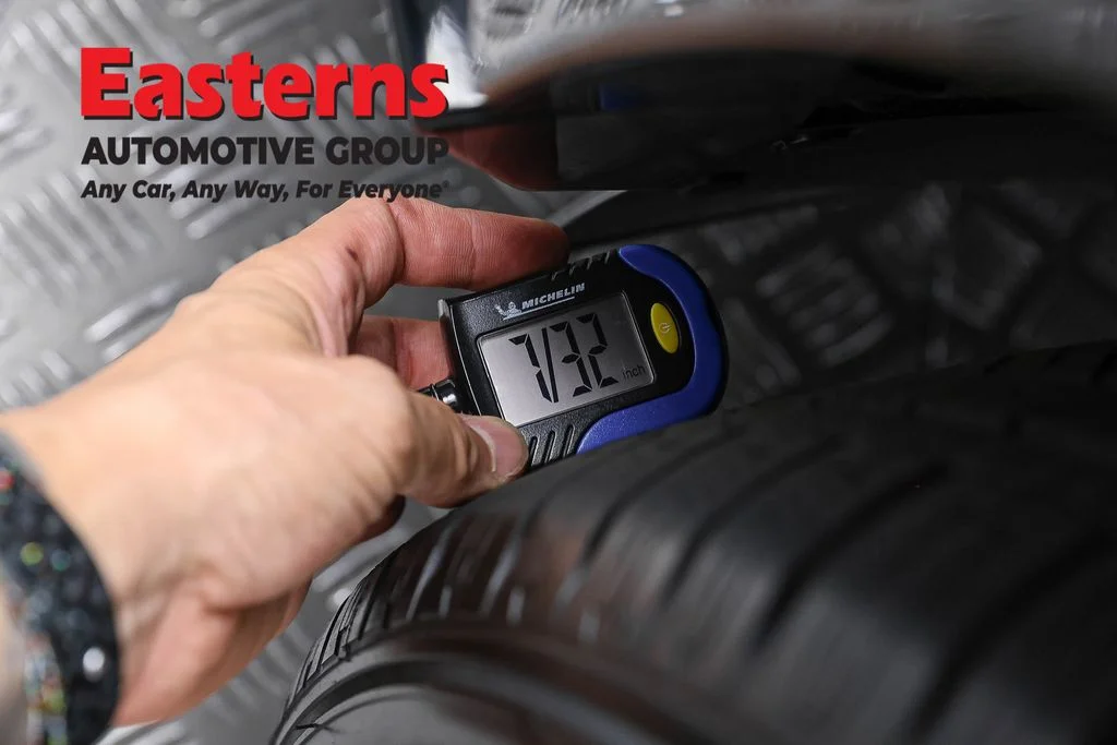 Used 2023 Gray Nissan VENTURE+ image 25