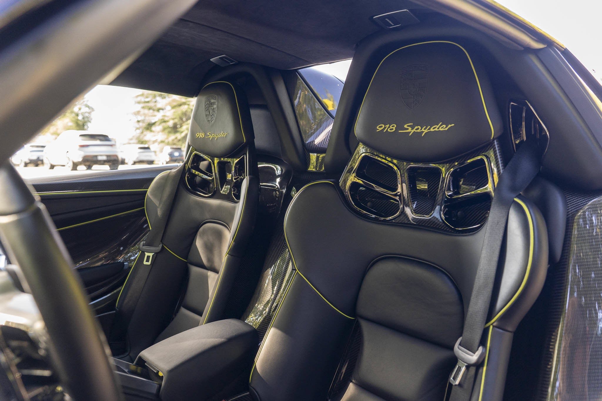 Used 2015 Black Porsche  image 5