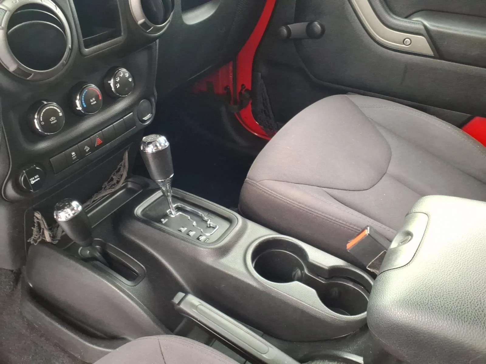 Used 2013 Flame Red Clearcoat Jeep Sport image 21