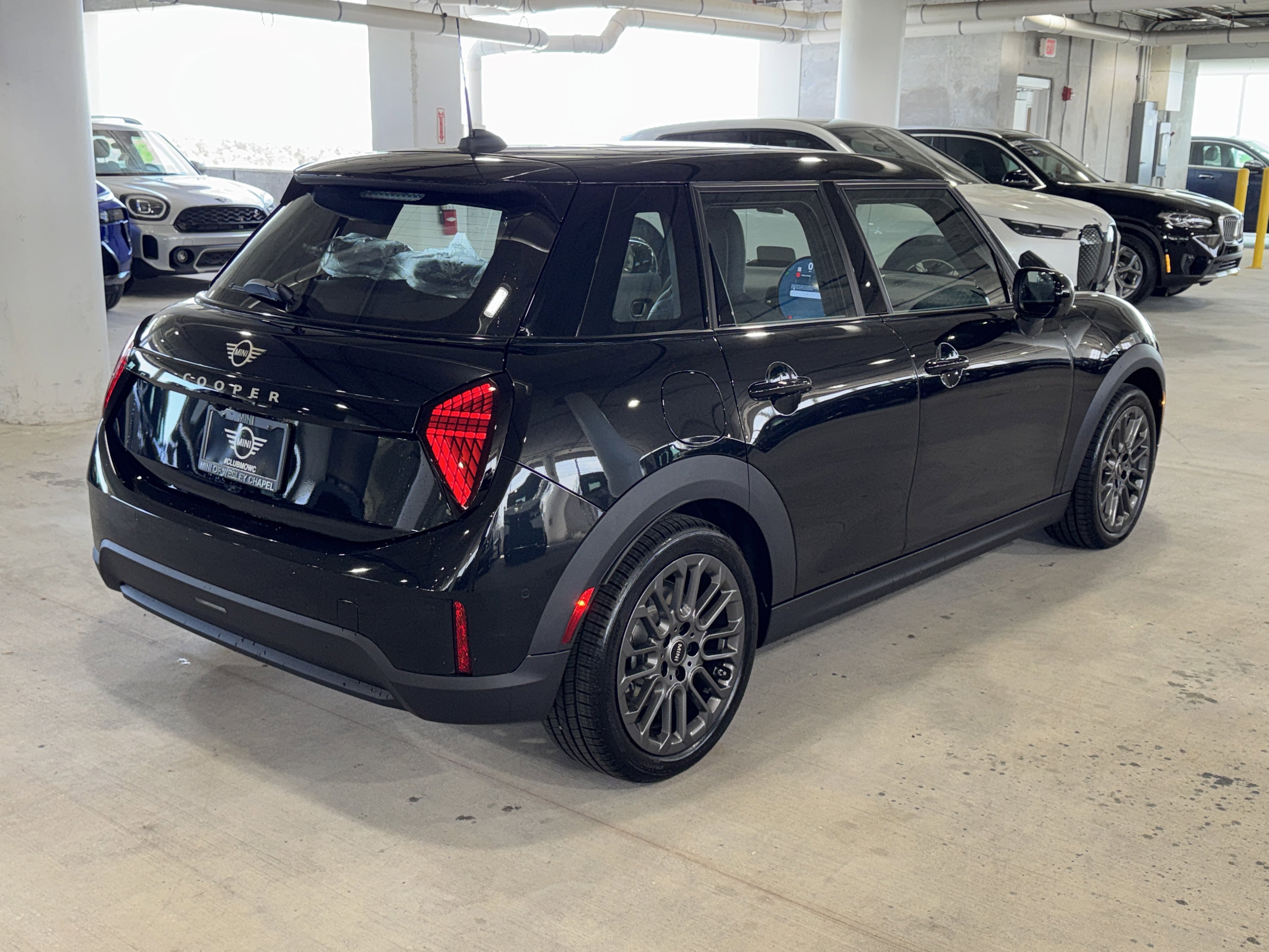 2026 MINI Hardtop 4 Door - Photo 7