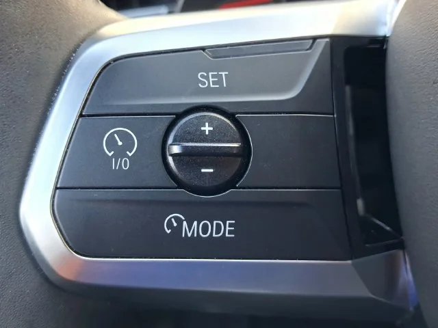 Used 2024 Gray BMW xDrive28i image 14