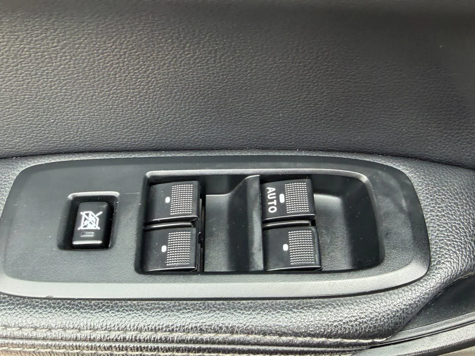 Used 2020 Oxford White Ford LARIAT image 14